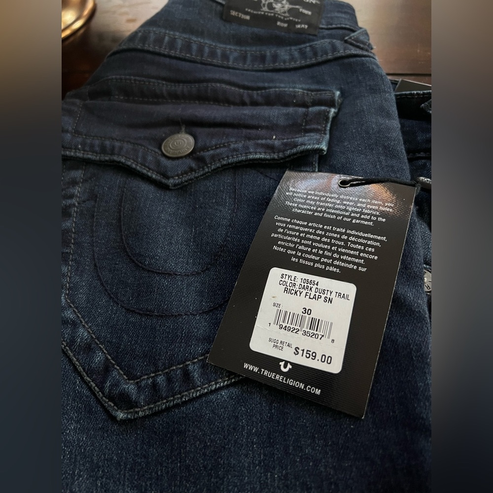 TRUE RELIGION Ricky Men’s Relaxed Straight Jeans